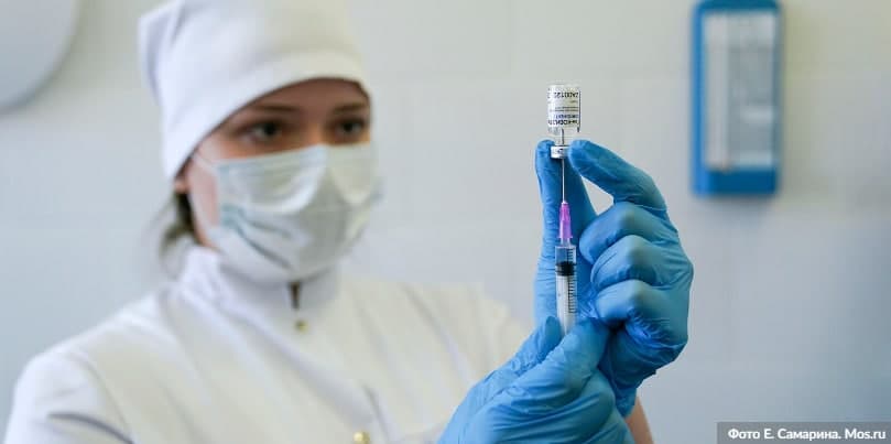 Специалисты рассказали о прививке от COVID-19